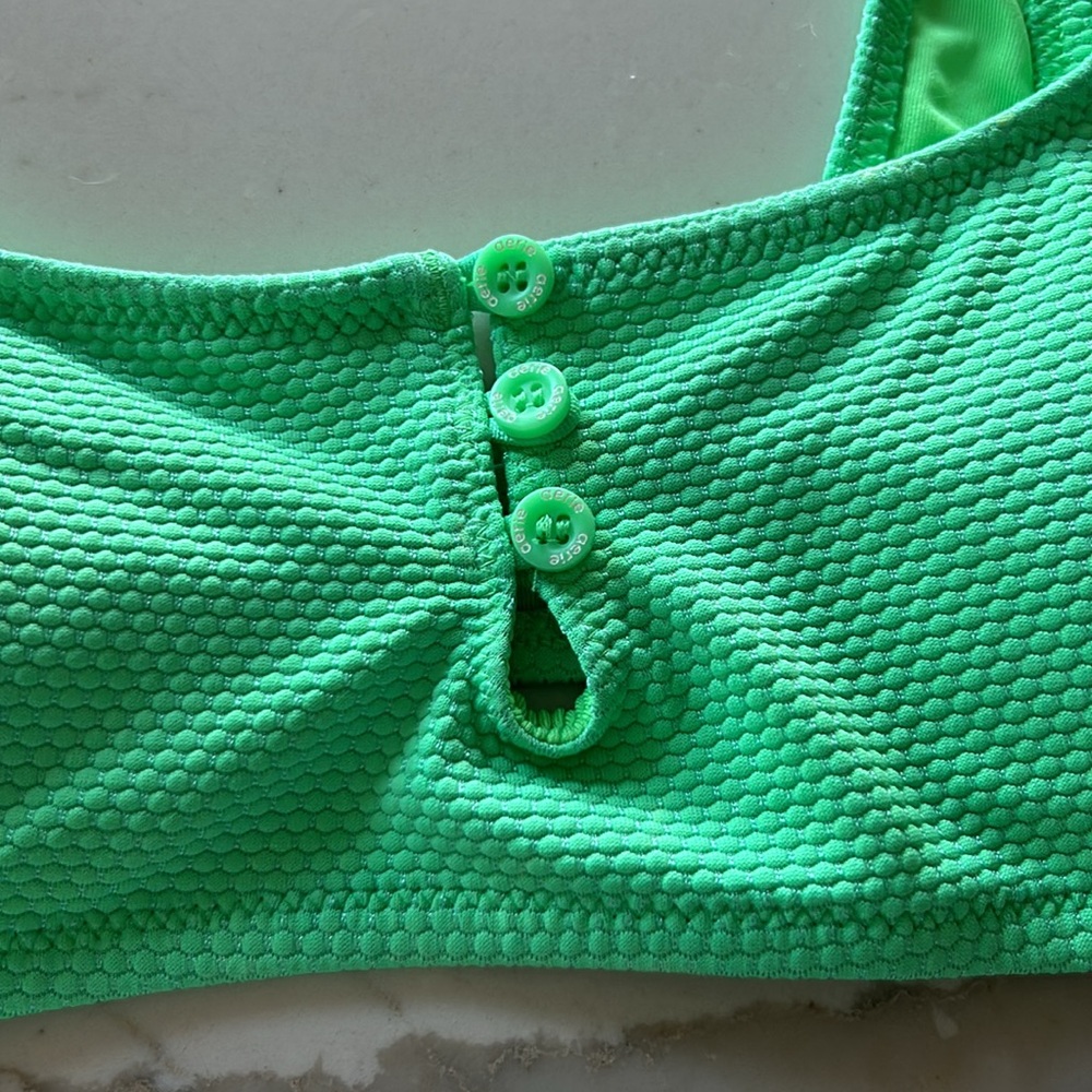 Aerie button front bikini, top, size XS - Picture 2 of 7